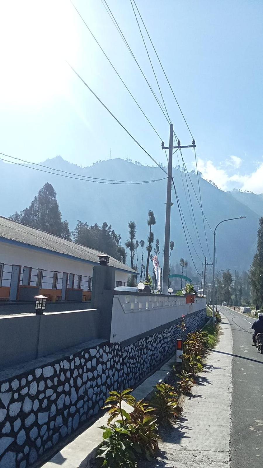 Tengger Indah Seruni Bromo Probolinggo Exteriör bild